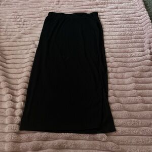 Chic Black Midi Skirt for Women